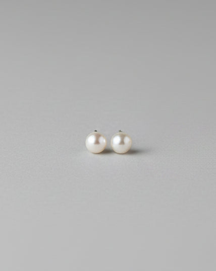 5mm Crystal Pearl Stud Earrings - Wooten's