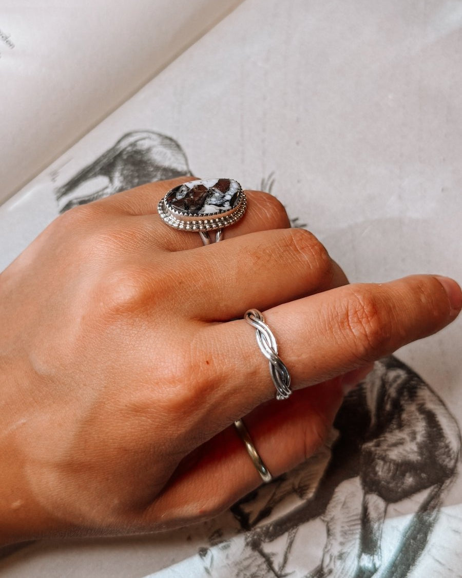 Athens Sterling Silver Ring - Horseshoe J & Co.