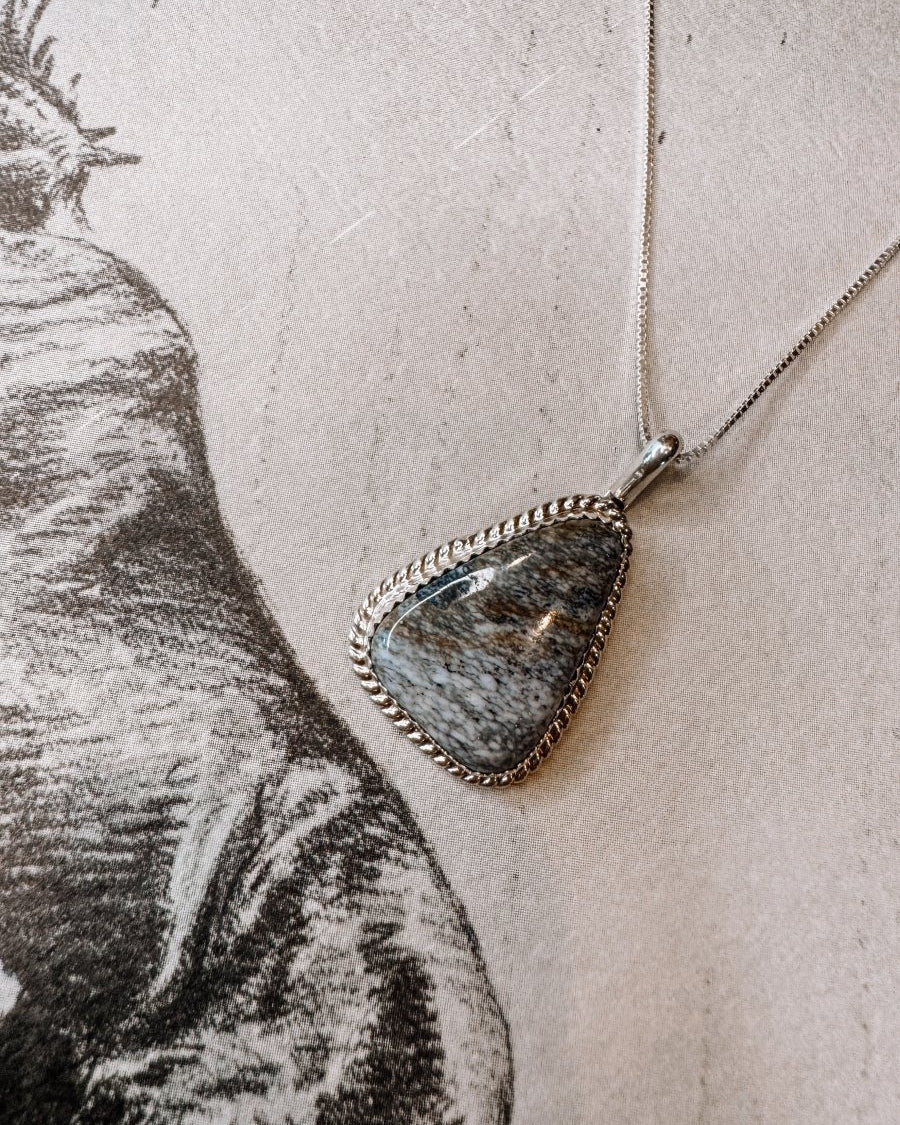 Belton White Buffalo Necklace - Horseshoe J & Co.
