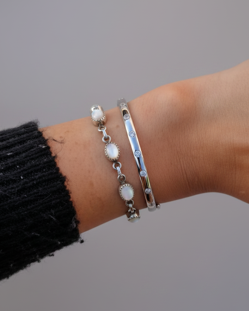 Chinook Bezel - Set Bangle - Wooten's