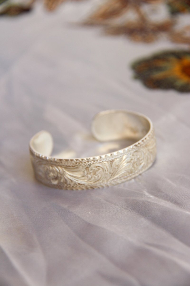 Eloy Western Scroll Silver Cuff Bracelet - Horseshoe J & Co.