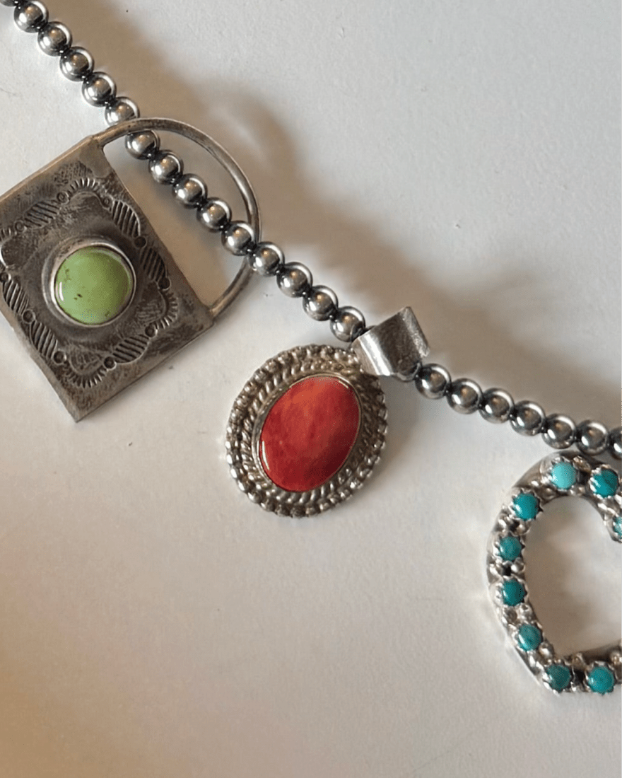Gatesville Red Spiny Oyster Pendant - Horseshoe J & Co.