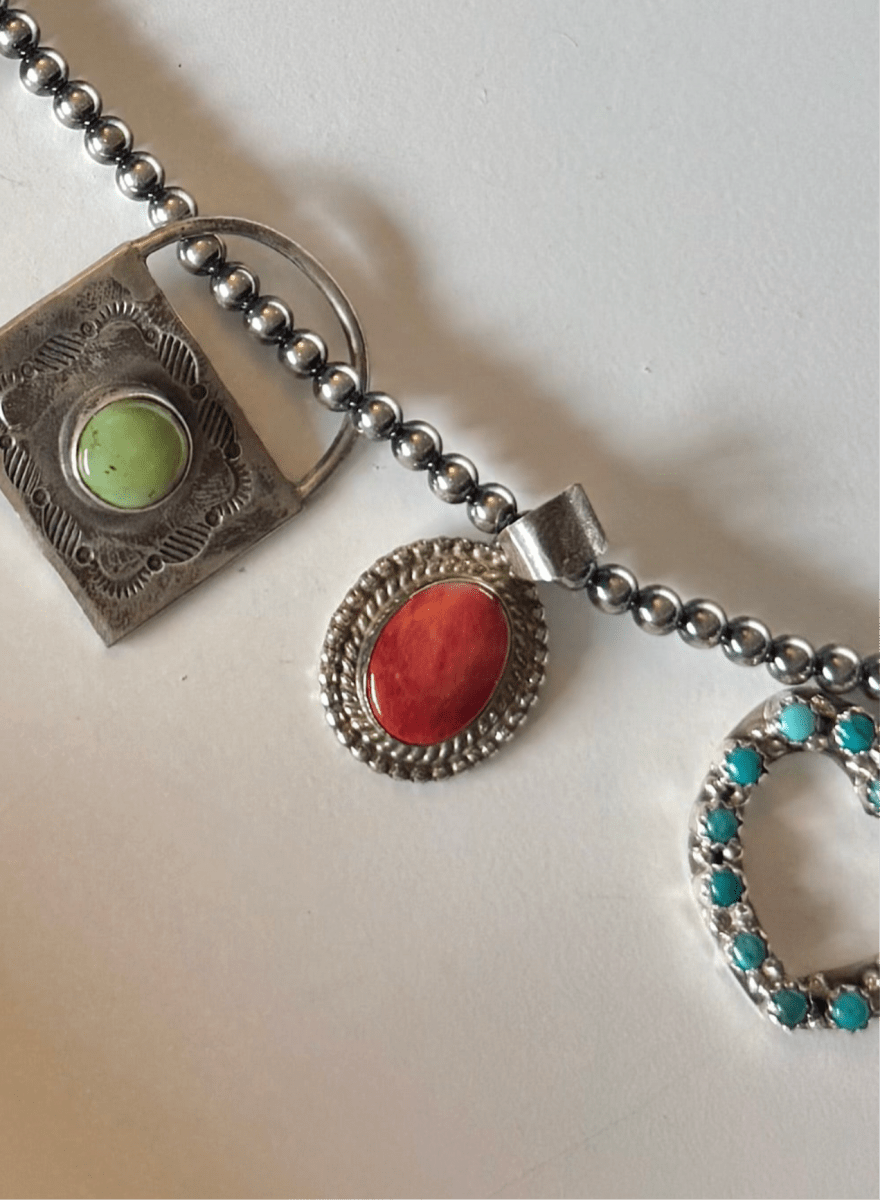Gatesville Red Spiny Oyster Pendant - Horseshoe J & Co.