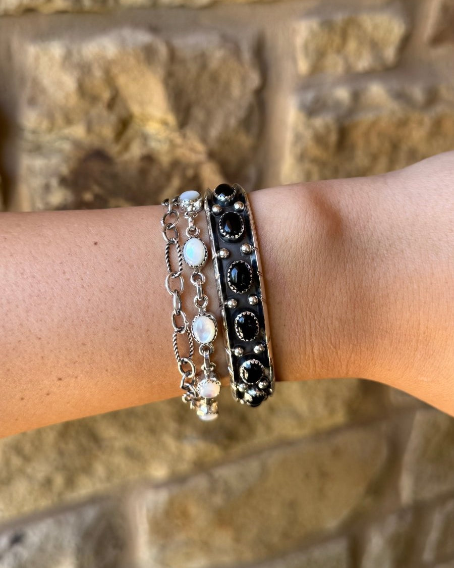 Hallsville Black Onyx Cuff Bracelet - Horseshoe J & Co.