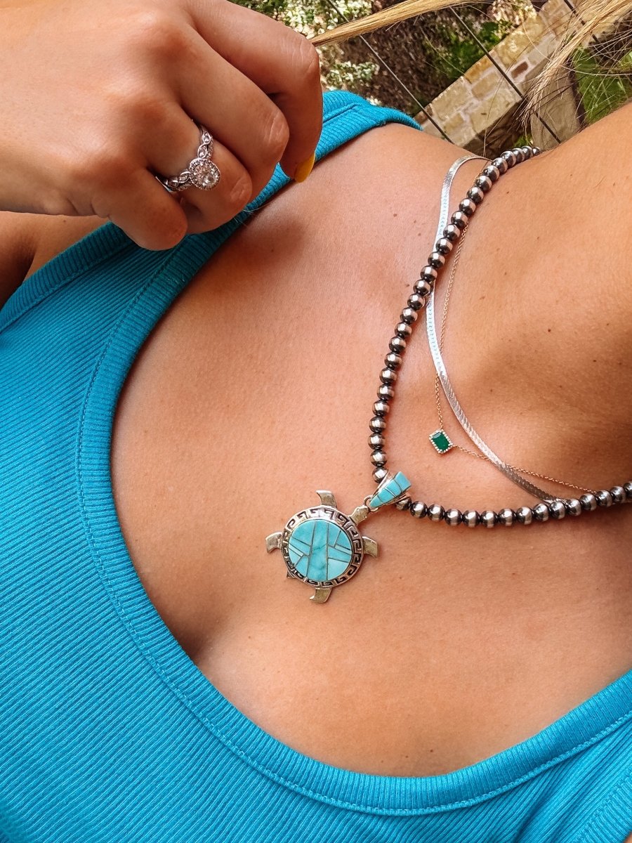 Hooks Turquoise Turtle Necklace Pendant - Wooten's
