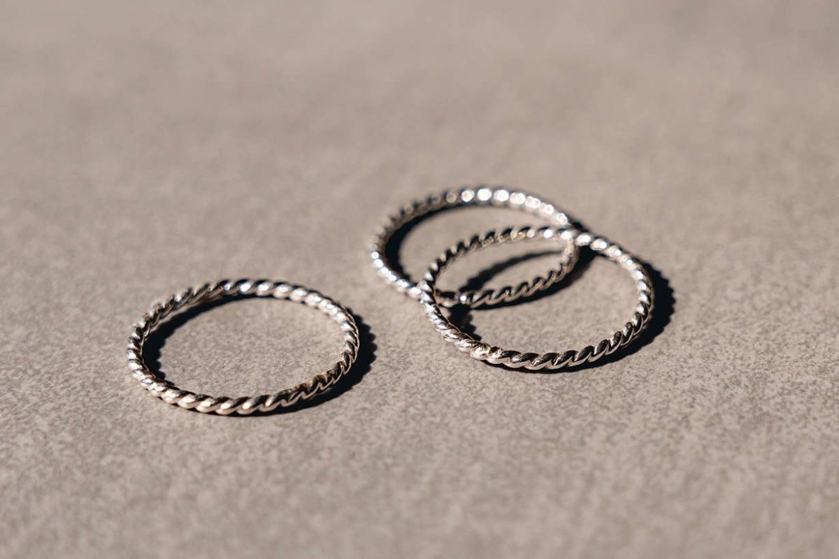 Ismay Rope Stacker Band Ring - Horseshoe J & Co.