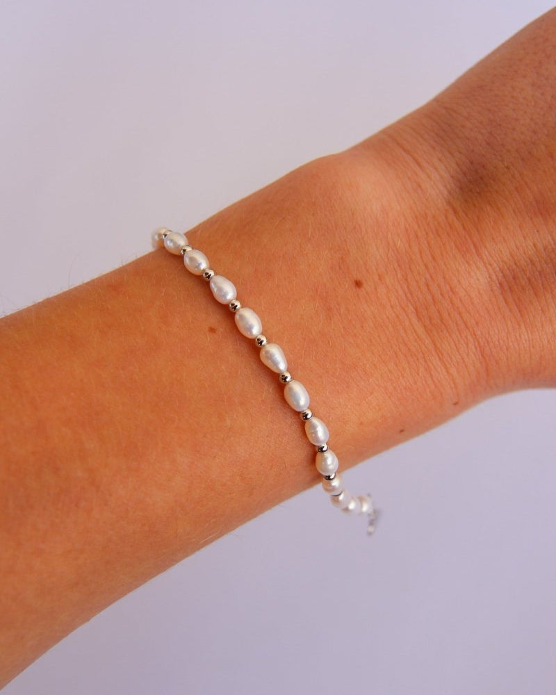 Kirby Freshwater Pearl Beaded Bracelet - Horseshoe J & Co.
