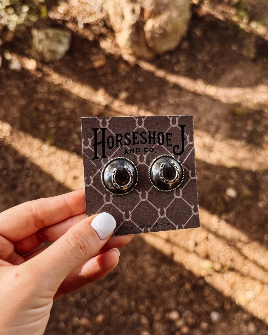 Leupp Silver Horseshoe Stud Earrings - Horseshoe J & Co.