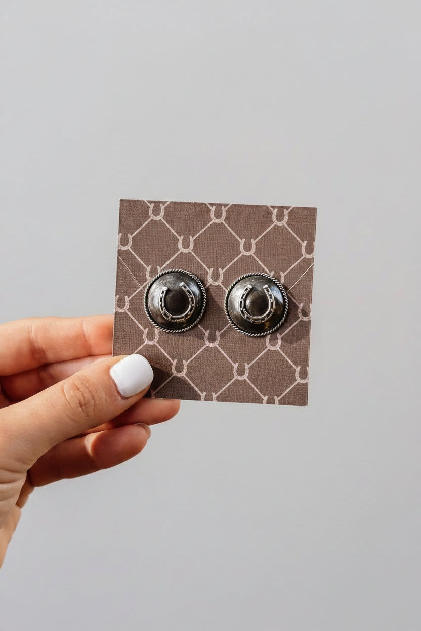Leupp Silver Horseshoe Stud Earrings - Wooten's