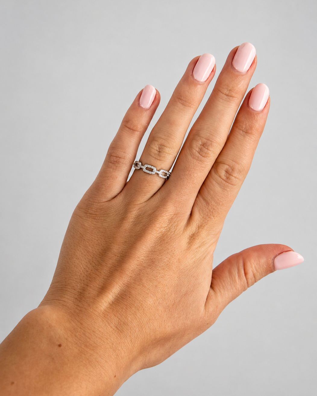 Lincoln Pavé Link Ring - Wooten's