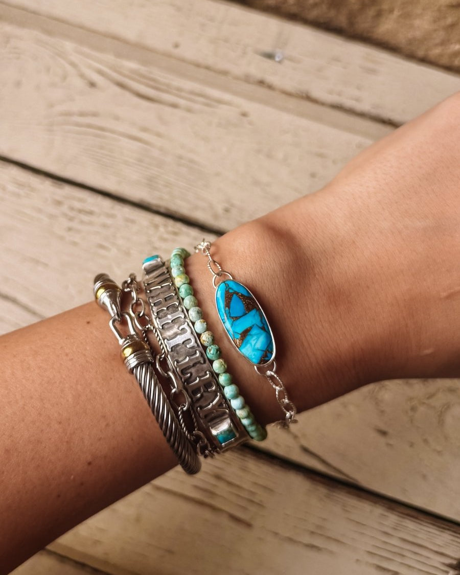 Pottsboro Ice Blue Dahlia Bracelet - Horseshoe J & Co.