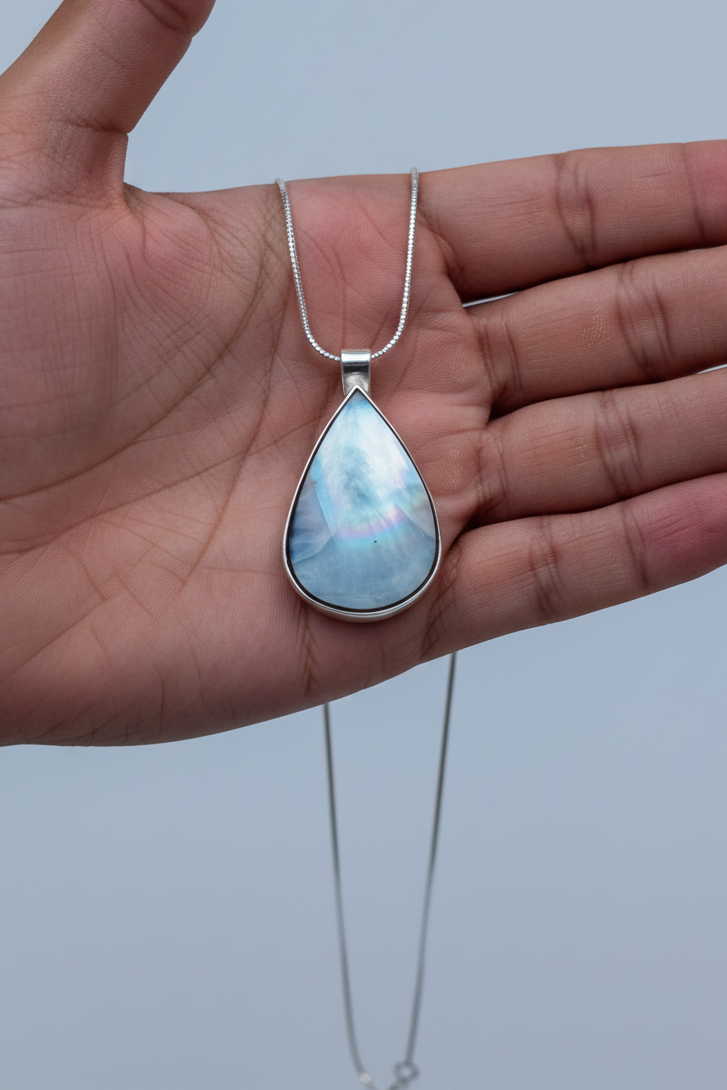 Raiford Black Mother of Pearl Necklace - Wooten's