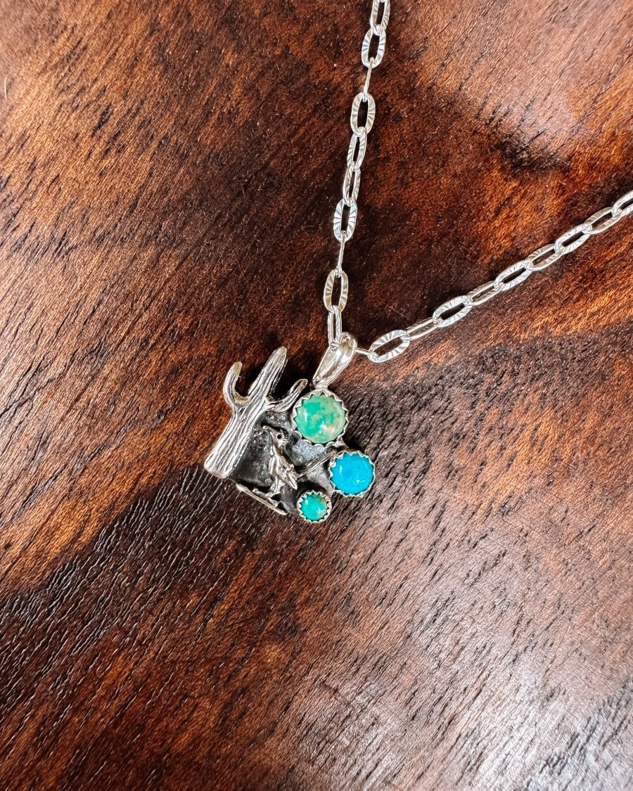 Roadrunner Desert Turquoise Necklace - Horseshoe J & Co.