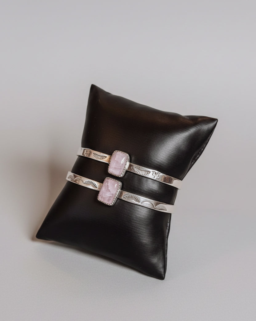 Saddleback Kunzite Bracelet - Horseshoe J & Co.