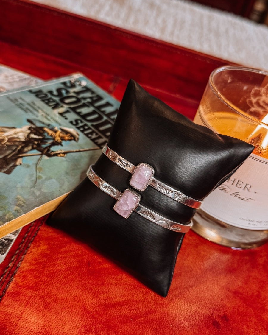 Saddleback Kunzite Bracelet - Horseshoe J & Co.