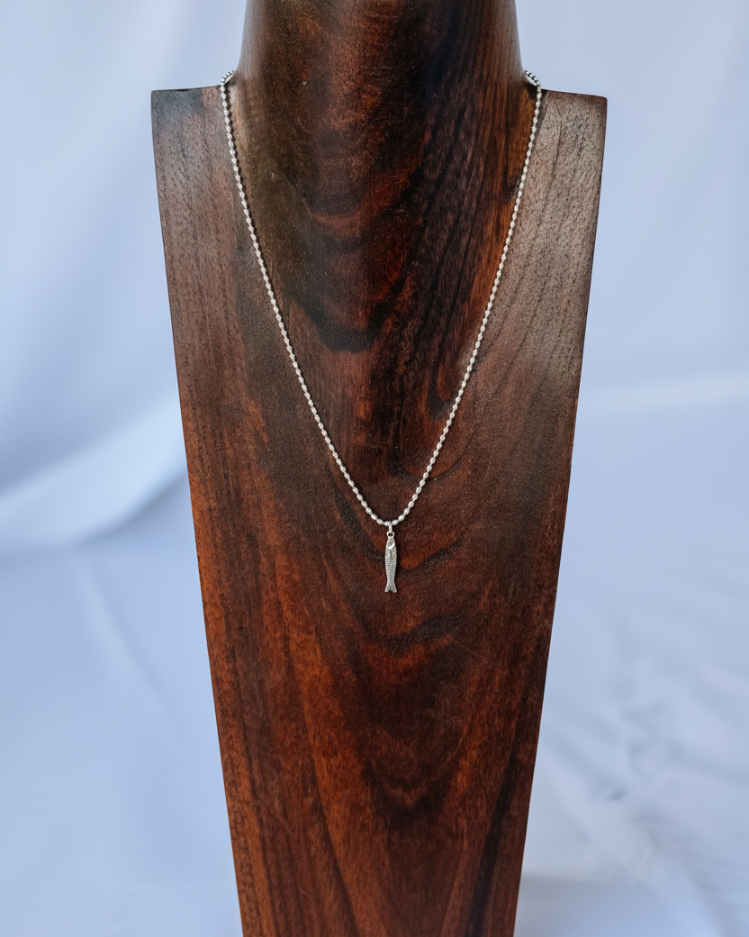 Sanibel Sardine Necklace - Wooten's
