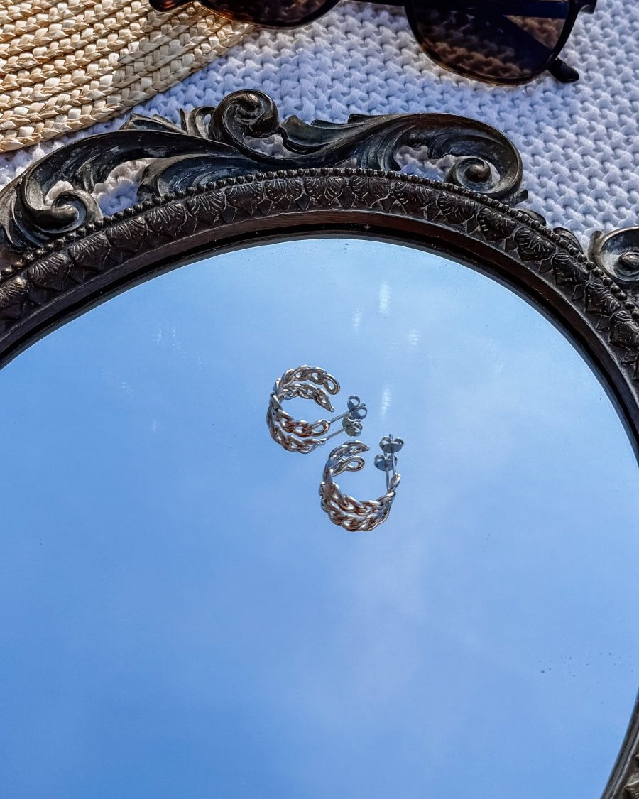 Simms Small Chain Hoops - Horseshoe J & Co.