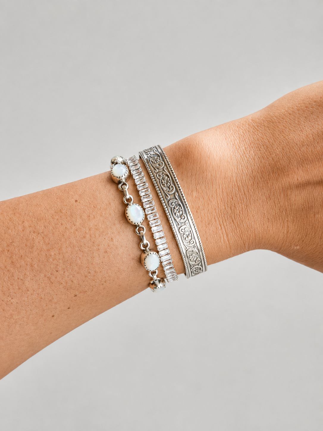 Winnie Silver Patterned Cuff - Wooten's
