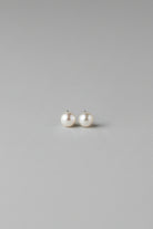 5mm Crystal Pearl Stud Earrings - Wooten's