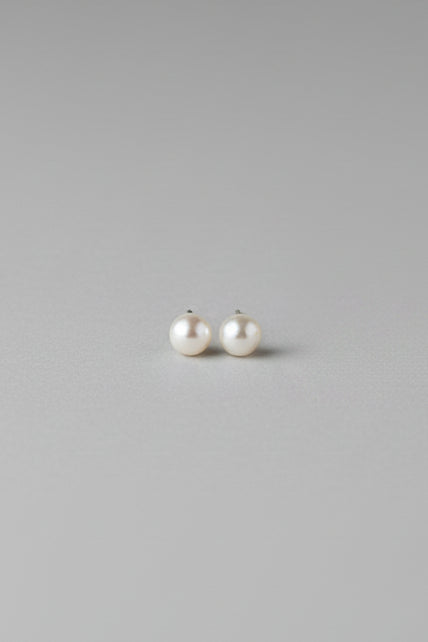 5mm Crystal Pearl Stud Earrings - Wooten's