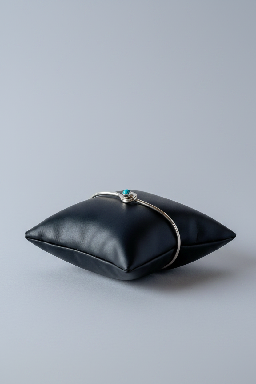 Tye Turquoise Hook Bangle - Wooten's