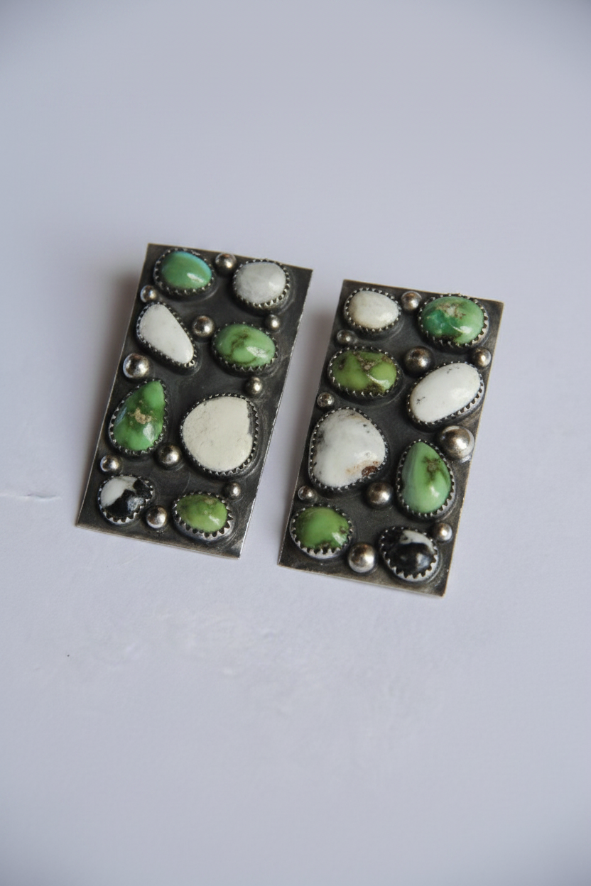 Alcova Sonoran Gold and White Buffalo Earrings - Wooten's