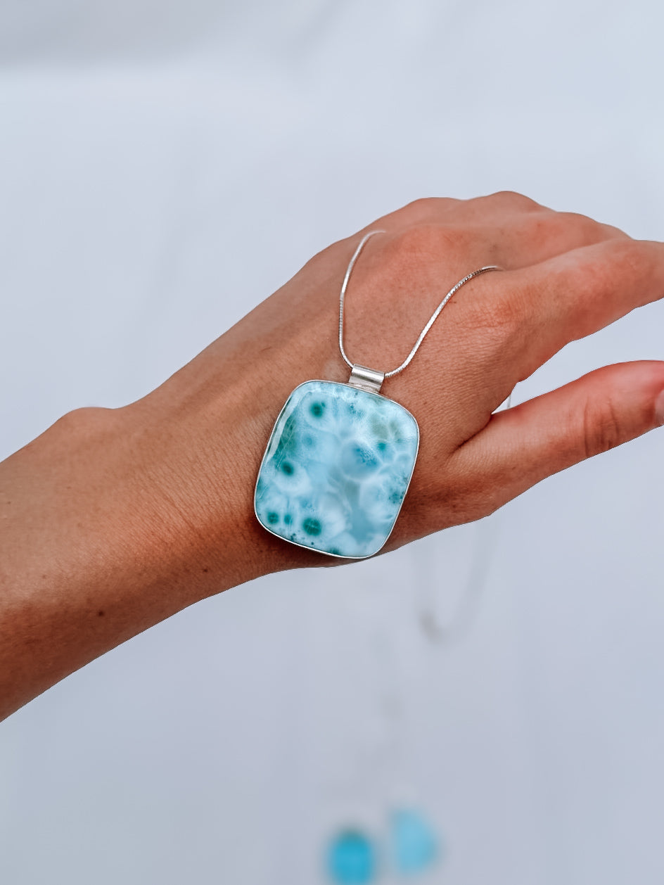 Bristol Larimar Necklace - Wooten's