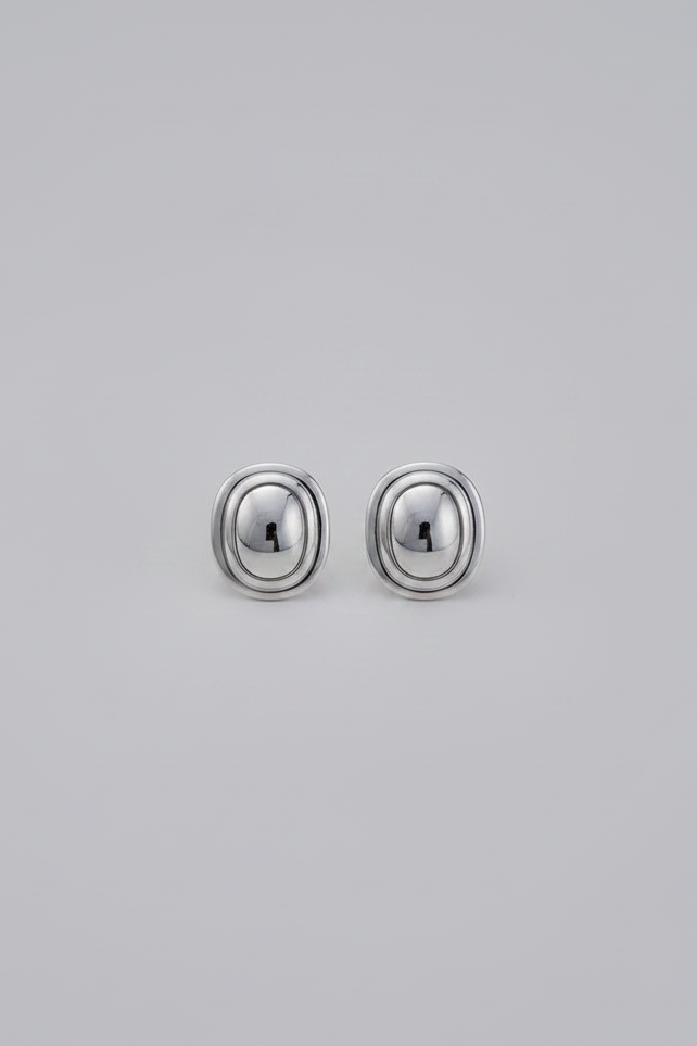 Busby Oval Stud Earrings - Wooten's
