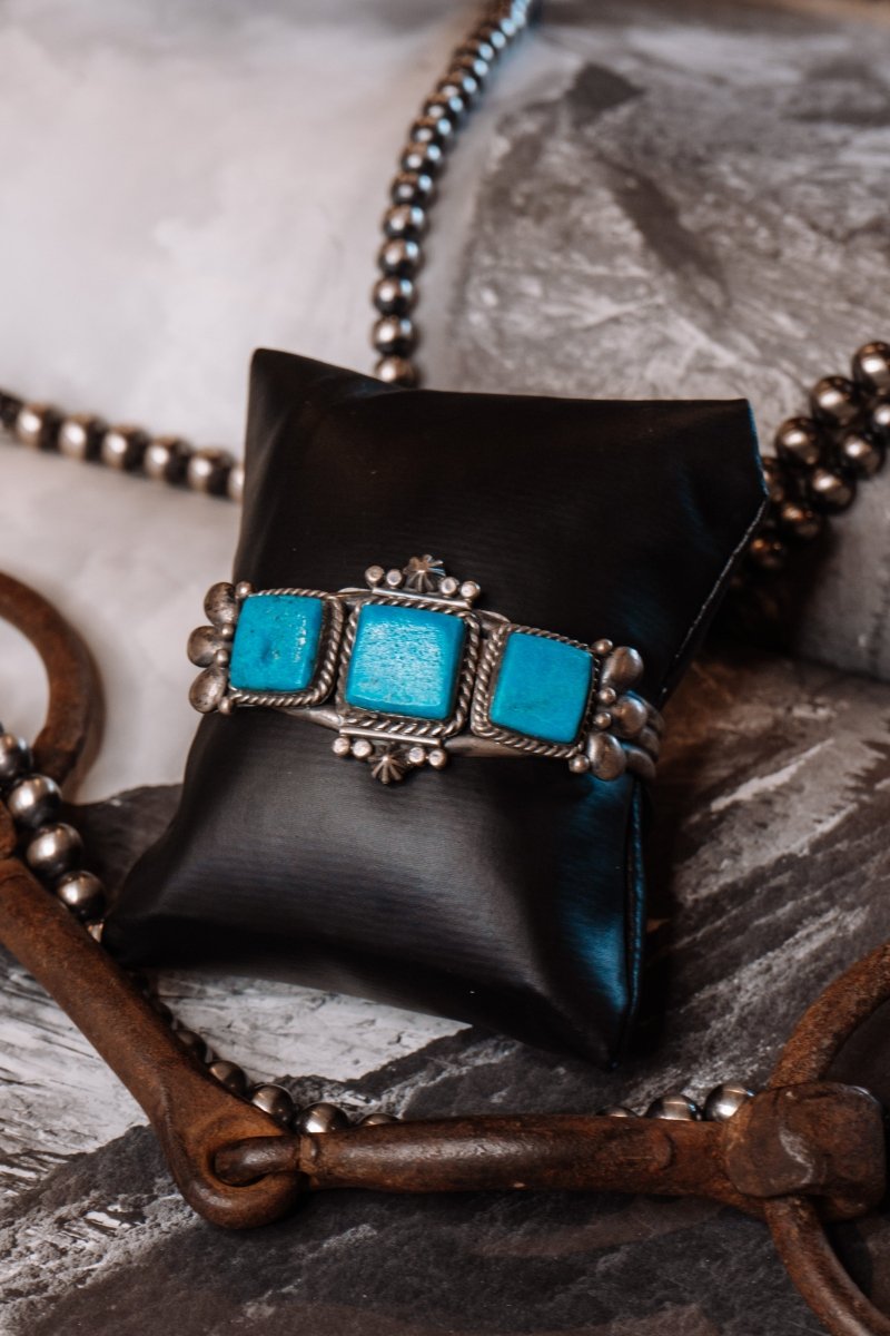 Cayote Turquoise Cuff Bracelet - Horseshoe J & Co.