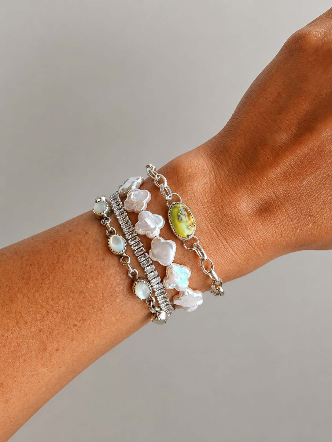 Clover Freshwater Pearl Bracelet - Wooten's