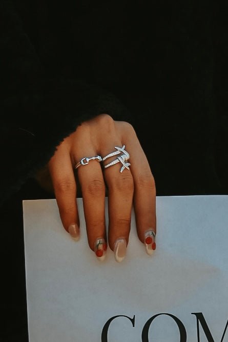 Cowgirl Luxe Clear Stone Barbed Wire Ring - Wooten's