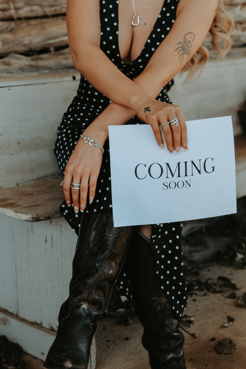 Cowgirl Luxe Clear Stone Barbed Wire Ring - Wooten's