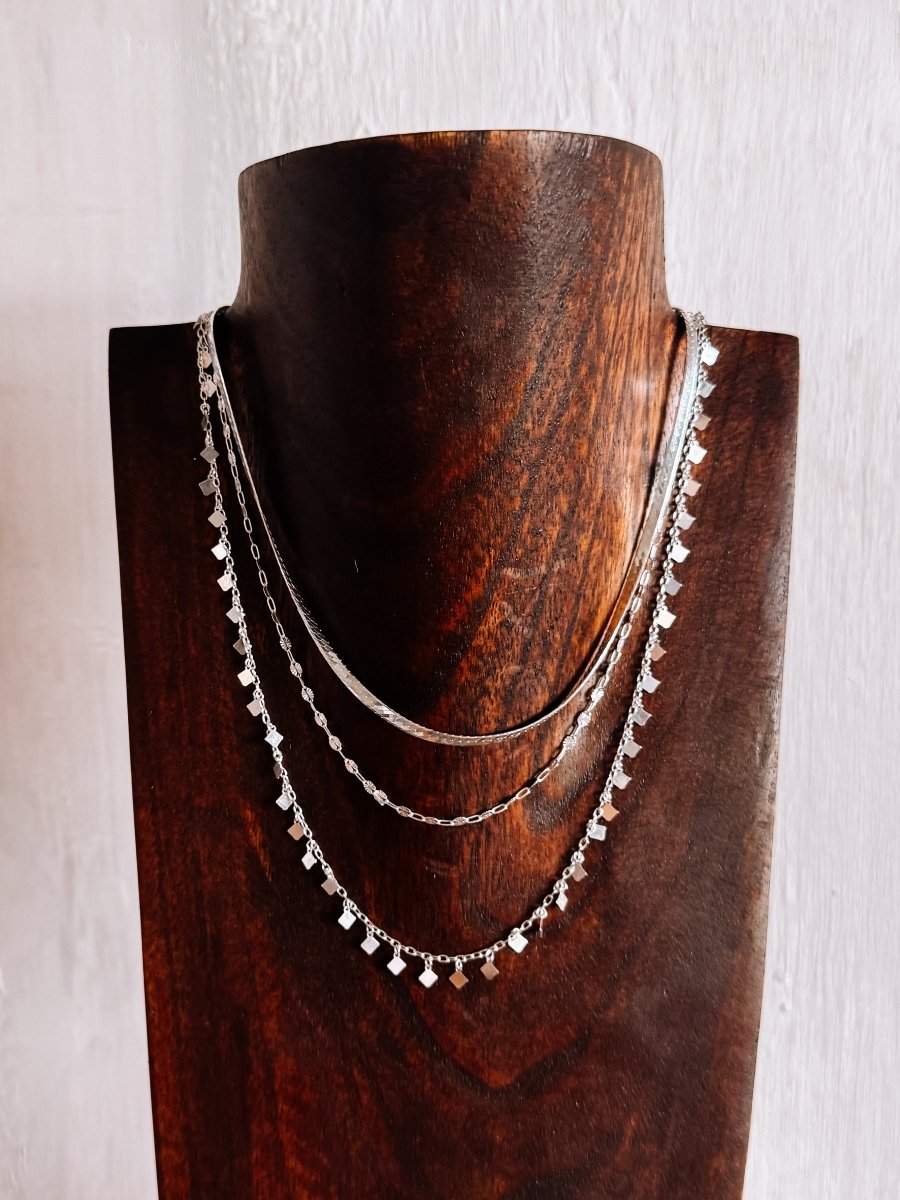 Diamond - Shaped Drops Necklace 18" - Horseshoe J & Co.