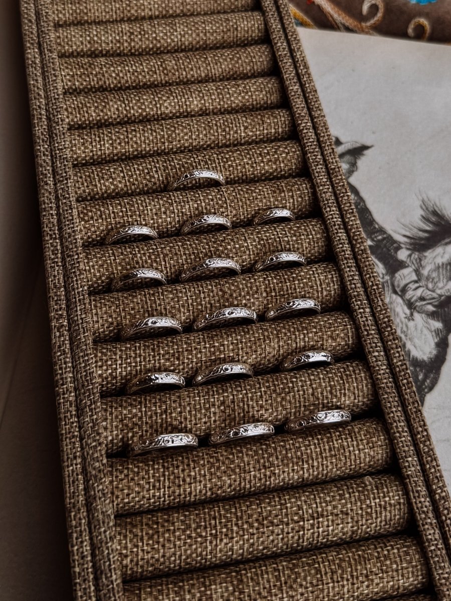 Dodson Vintage Stacker Band Ring - Horseshoe J & Co.