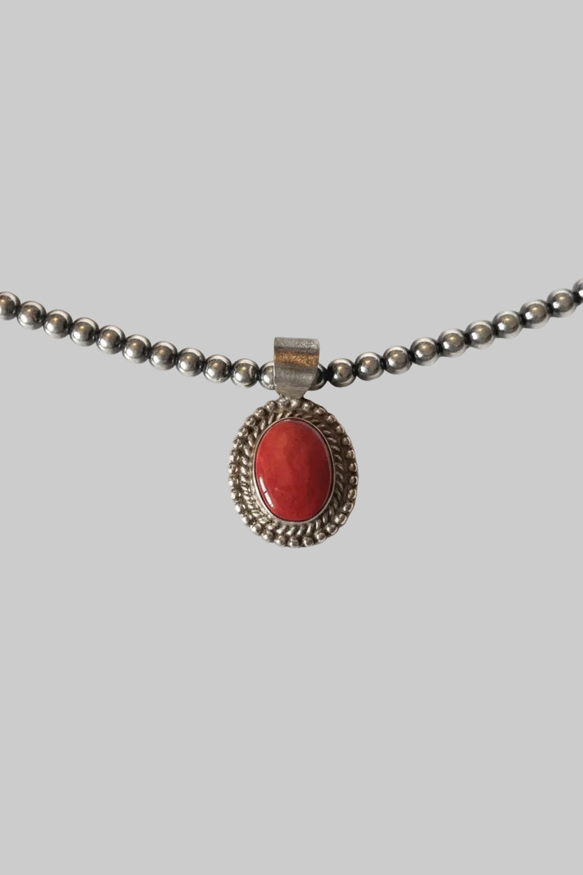 Gatesville Red Spiny Oyster Pendant - Wooten's