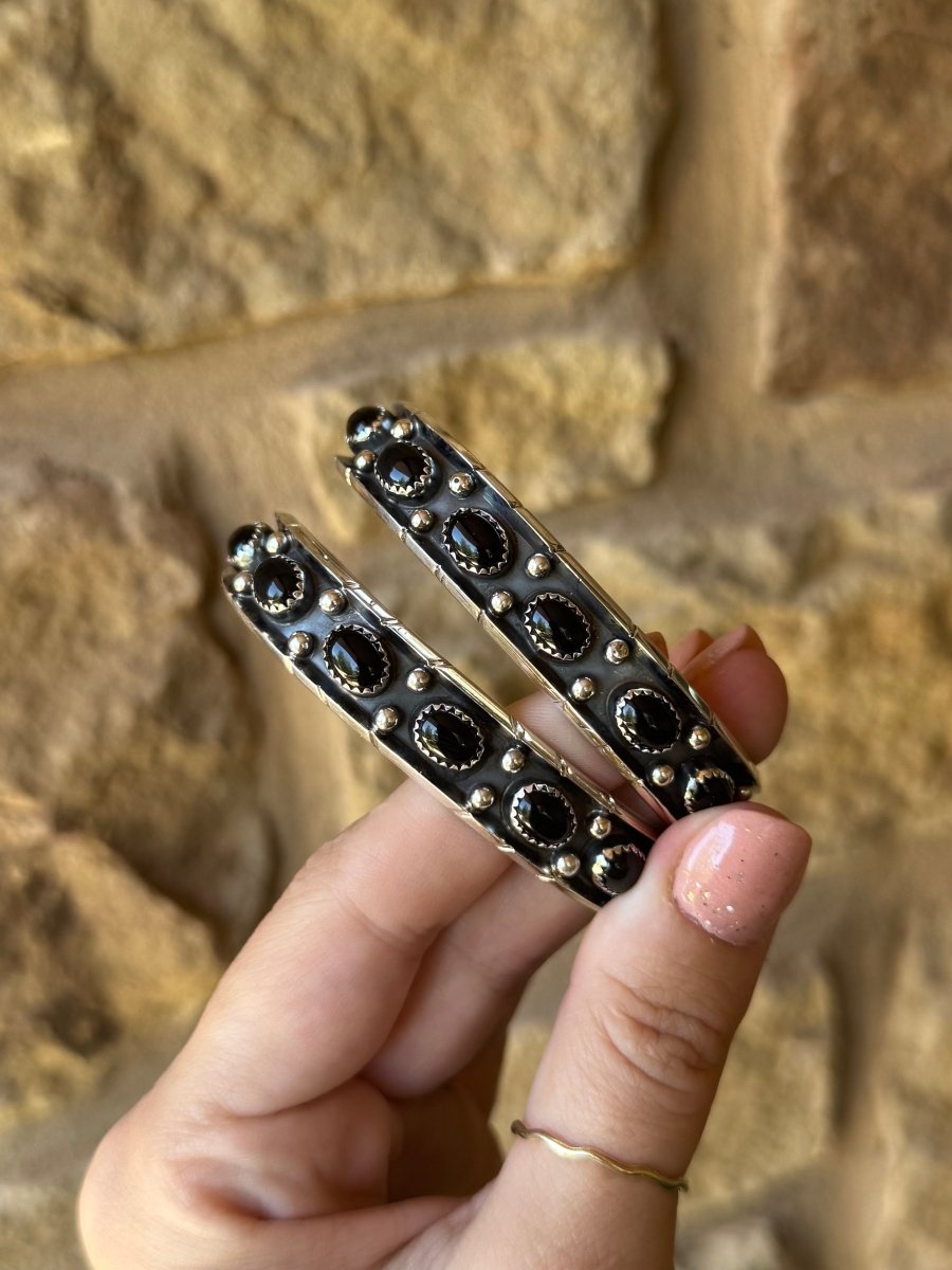 Hallsville Black Onyx Cuff Bracelet - Horseshoe J & Co.