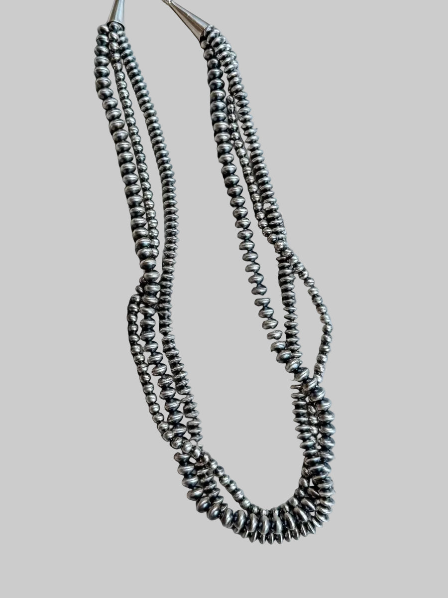 Kayenta 3 Strand Pearl Necklace - Wooten's
