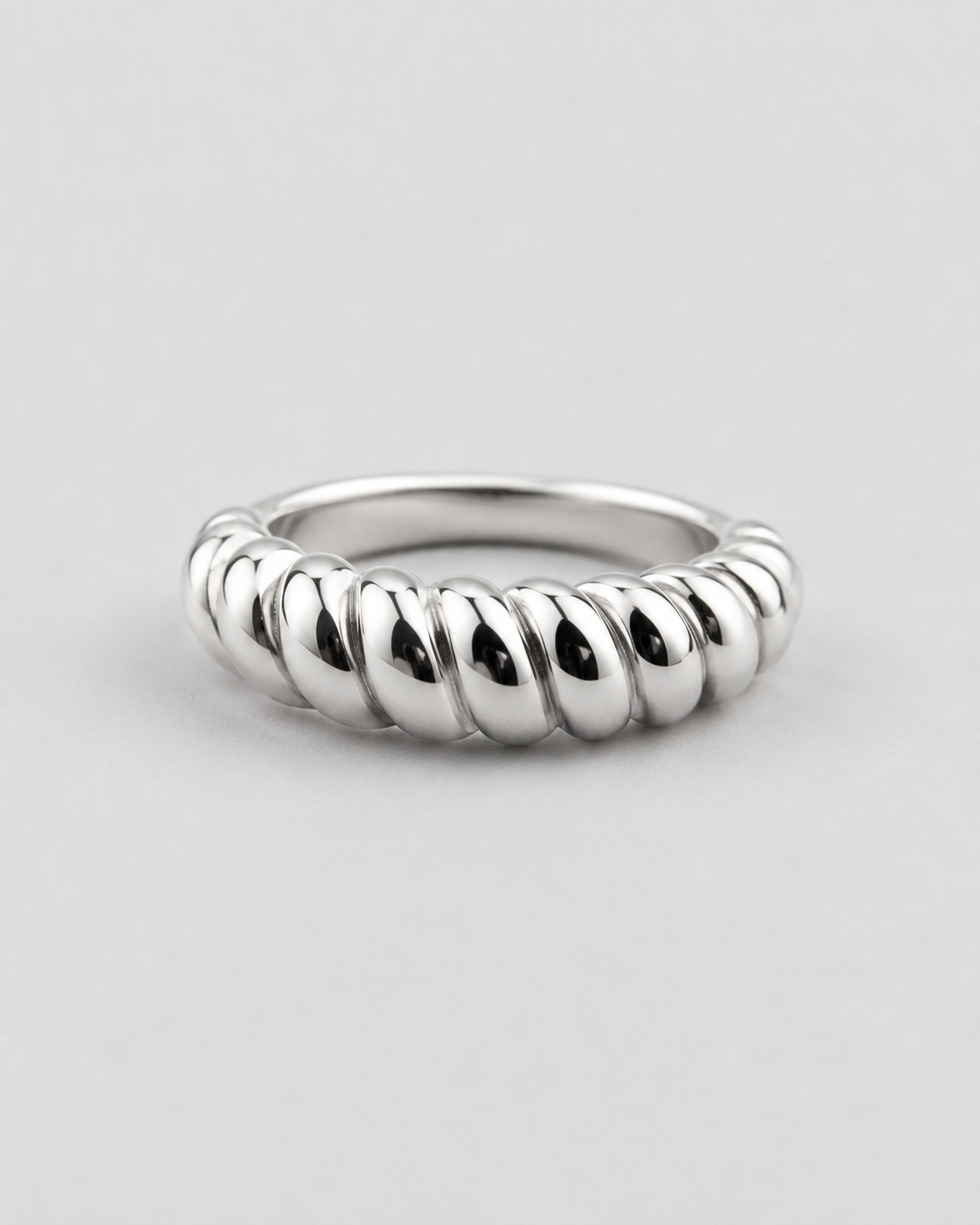 Ledger Croissant Ring - Wooten's