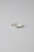 Leiter Flat Twist Ring - Wooten's