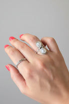 Leiter Flat Twist Ring - Wooten's