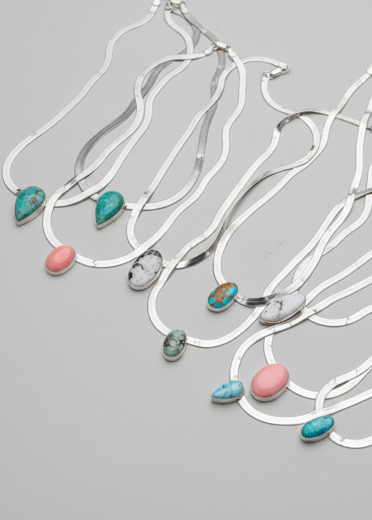 Linden Herringbone Stone Necklace - Wooten's
