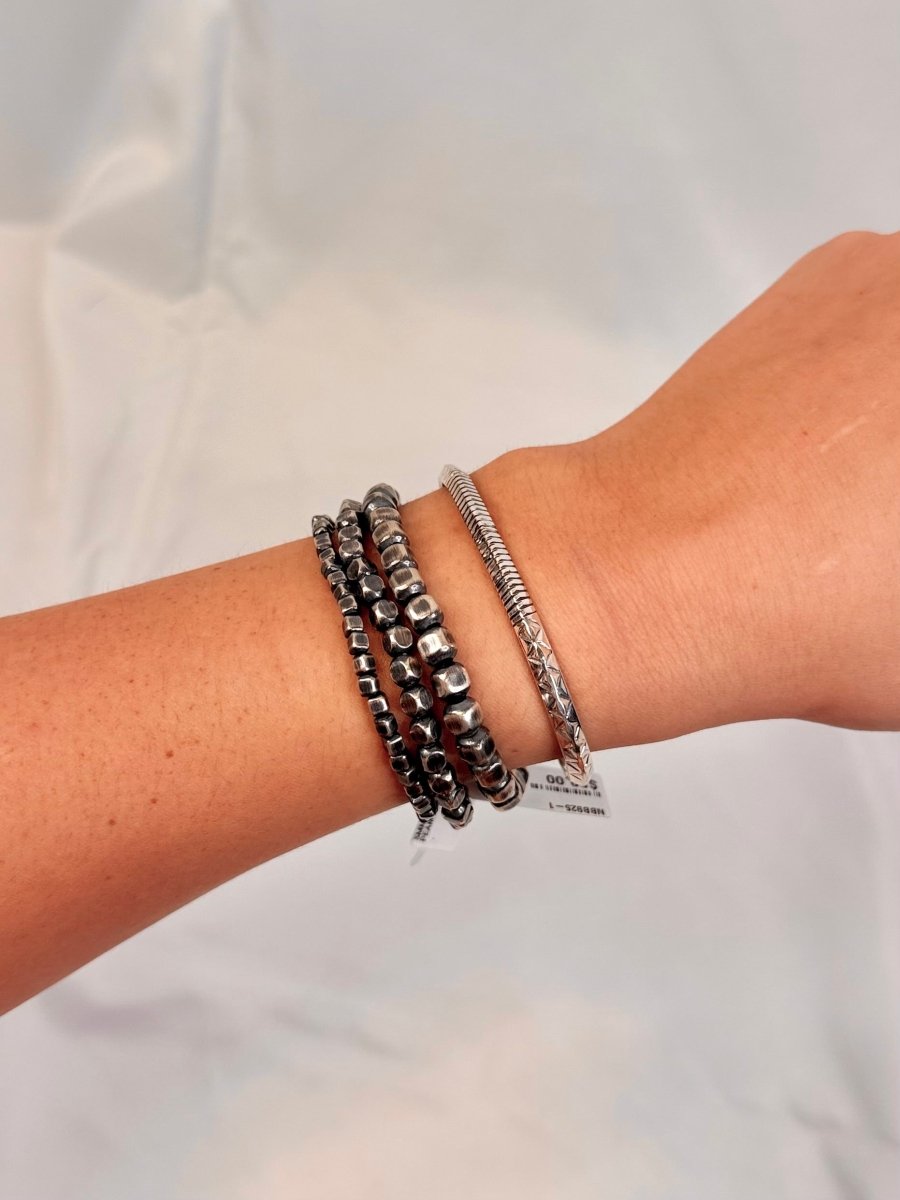 Oakdale Middle Lines Cuff - Wooten's