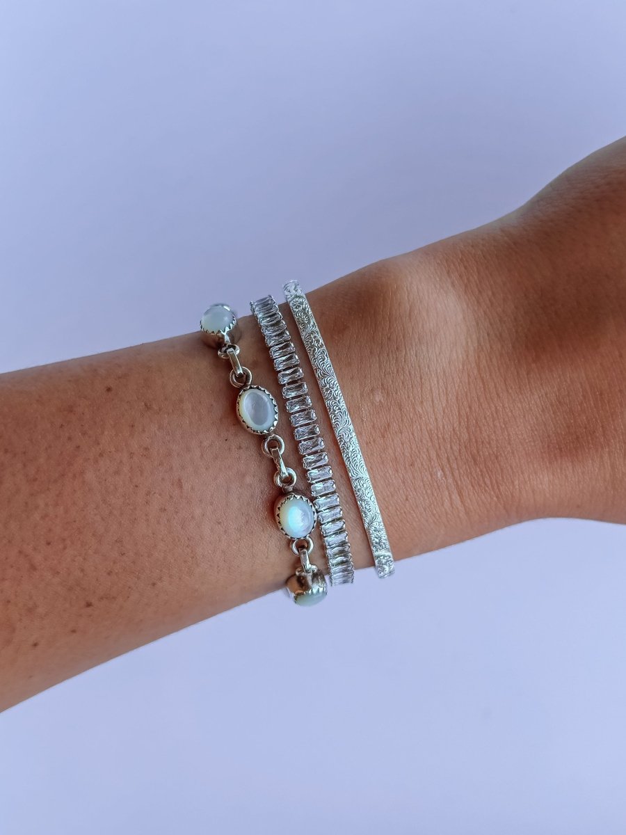 Olton Patterned Cuff - Wooten's