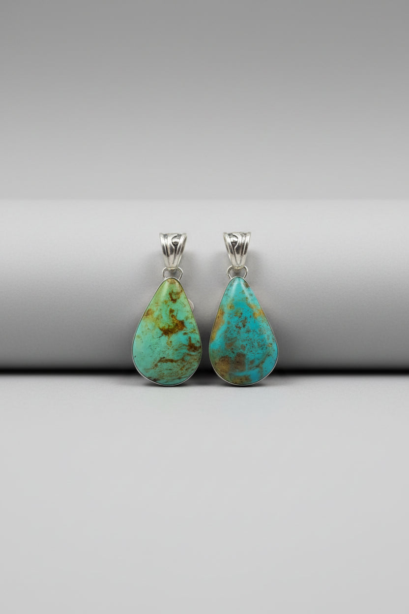 Parada Turquoise Necklace Pendant - Horseshoe J & Co.