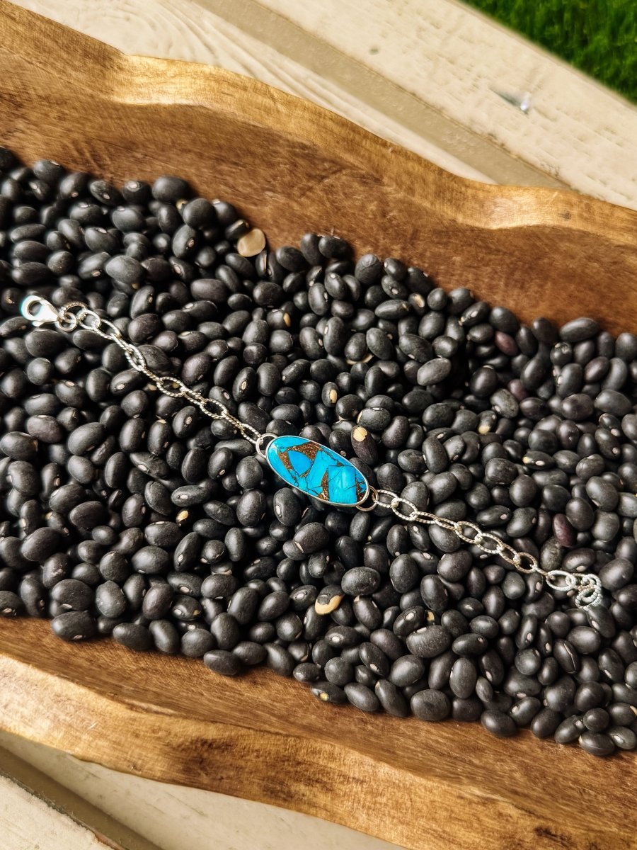 Pottsboro Ice Blue Dahlia Bracelet - Horseshoe J & Co.