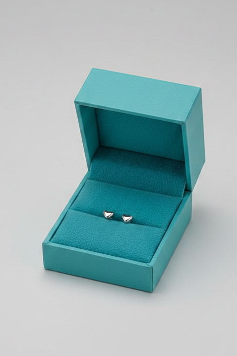 Roy Heart Studs - Wooten's
