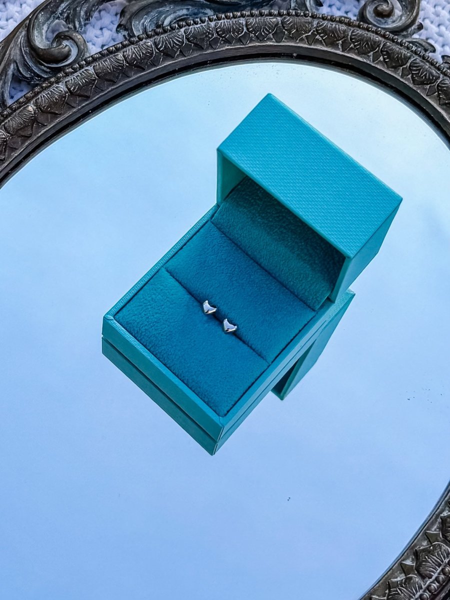 Roy Heart Studs - Wooten's