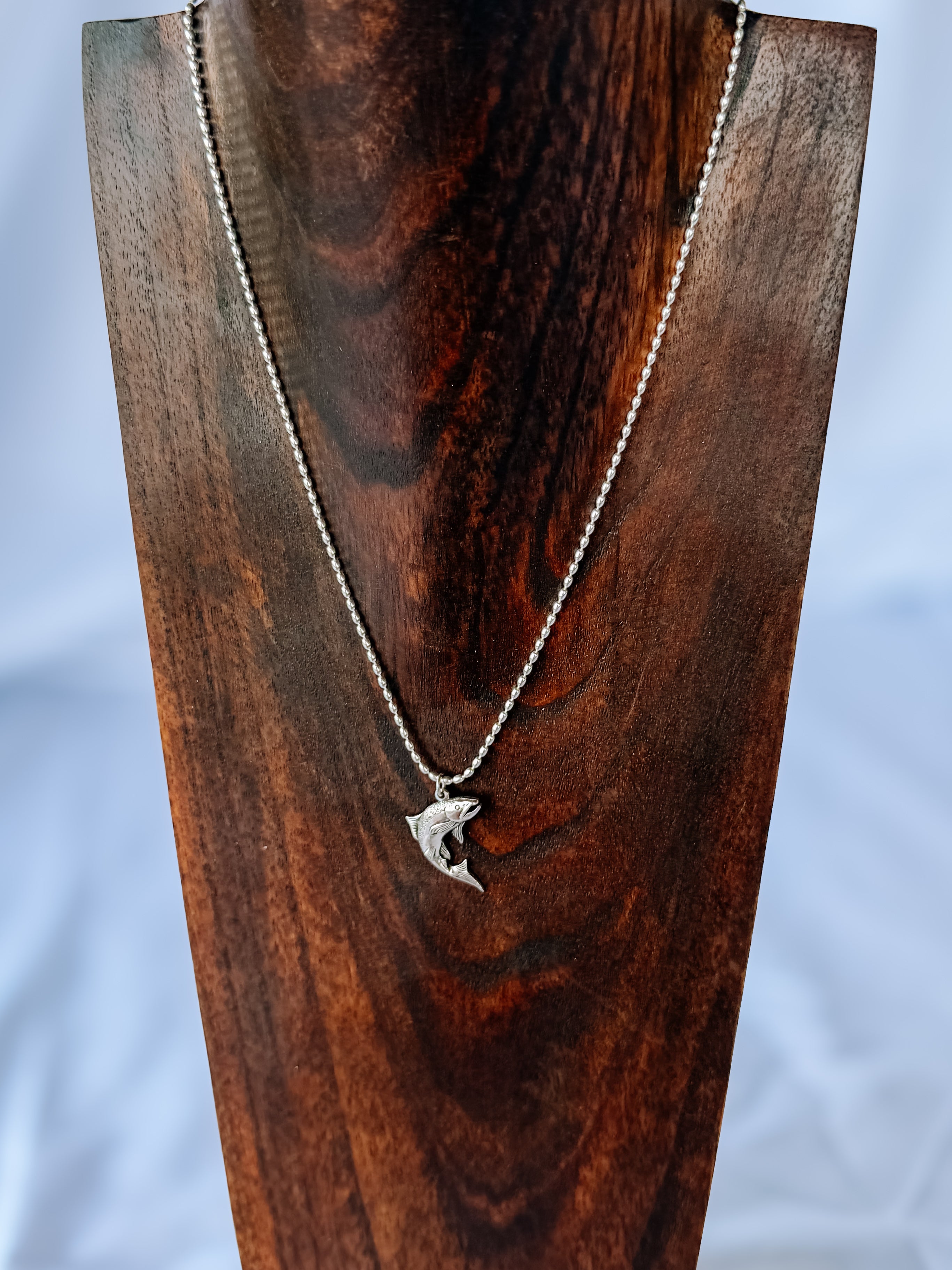 Sanibel Salmon Necklace - Wooten's