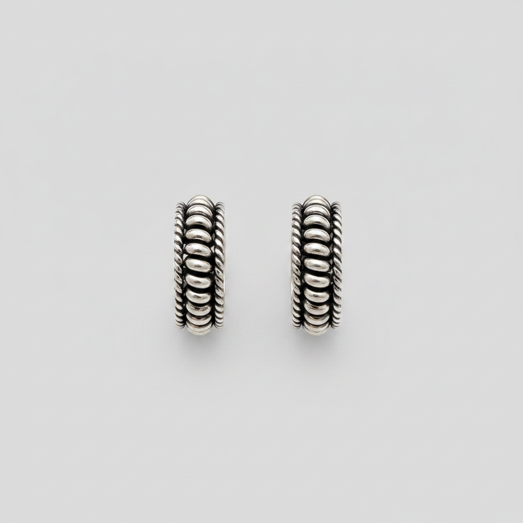 Silver Arroyo Hoop Earrings - Wooten's