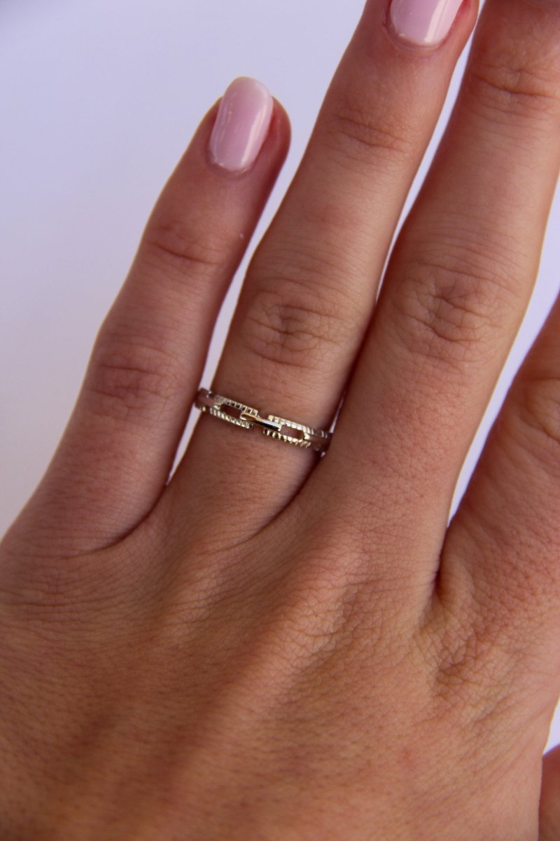 Wagner Square Link Ring - Horseshoe J & Co.